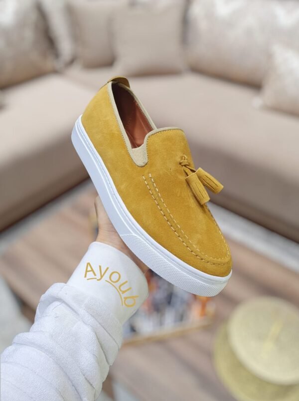 WhatsApp Image 2025-11-27 at 20.59.25 Mocassin à pampilles en daim